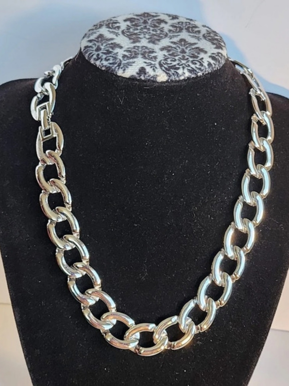 VTG Monet Chunky Silver Tone Curb Link Chain Necklace 17" Bold Heavy Statement.